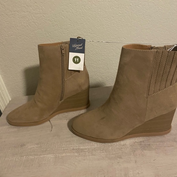 Universal Thread Boots New with tags SZ 11 Woman - Picture 6 of 6